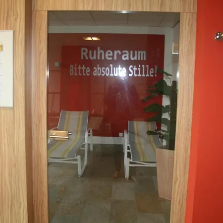 Rosenalm 333 *